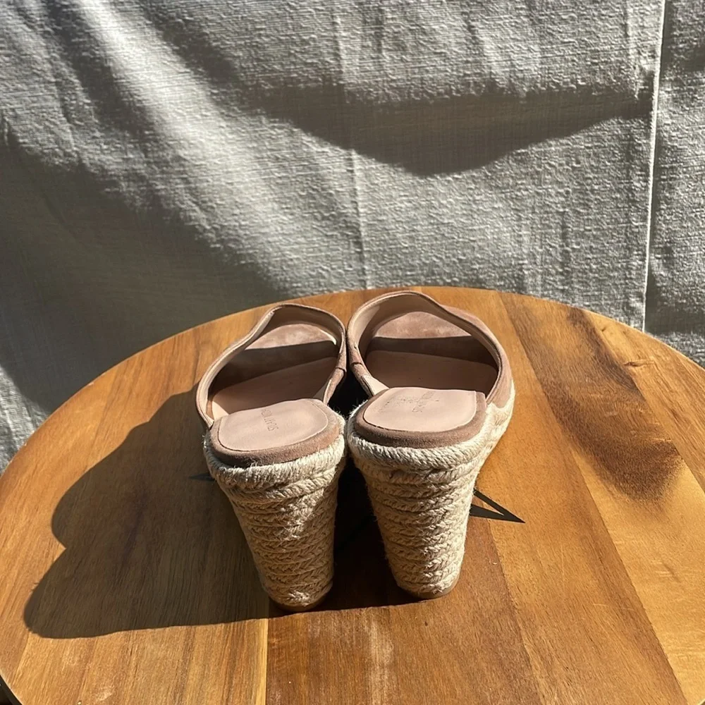Stuart Weitzman Women’s Wonda Espadrille Wedge Sandal taupe Size 9